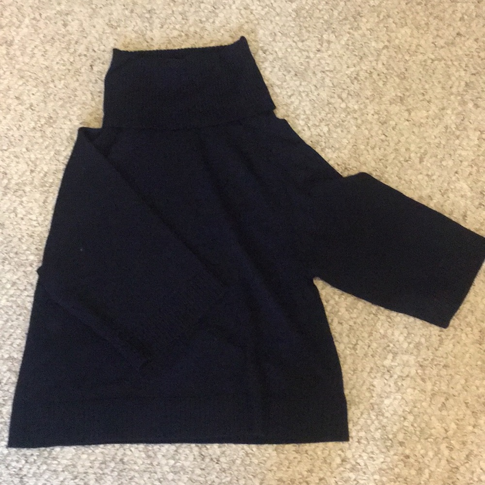 💙THEORY💙 3/4 Sleeve Wool Turtleneck